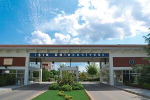 جامعة إيشك